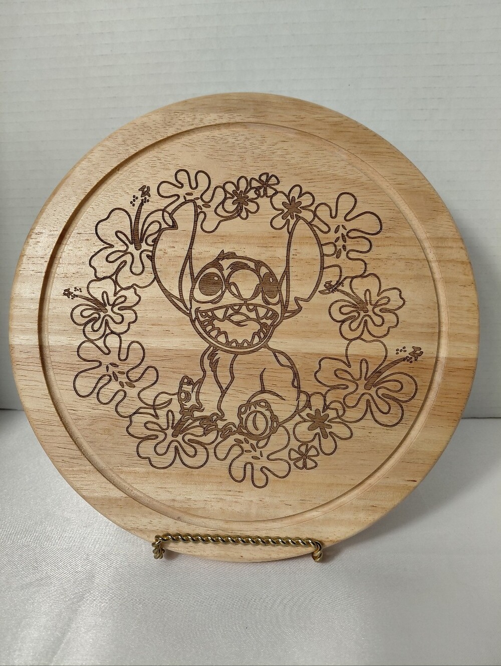 Disney Stitch Natural Wood Cutting Board